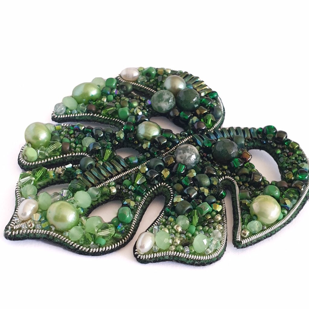monsterra deliciosa green beaded embroidery