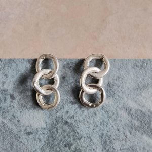 silver 3 link chain earrings